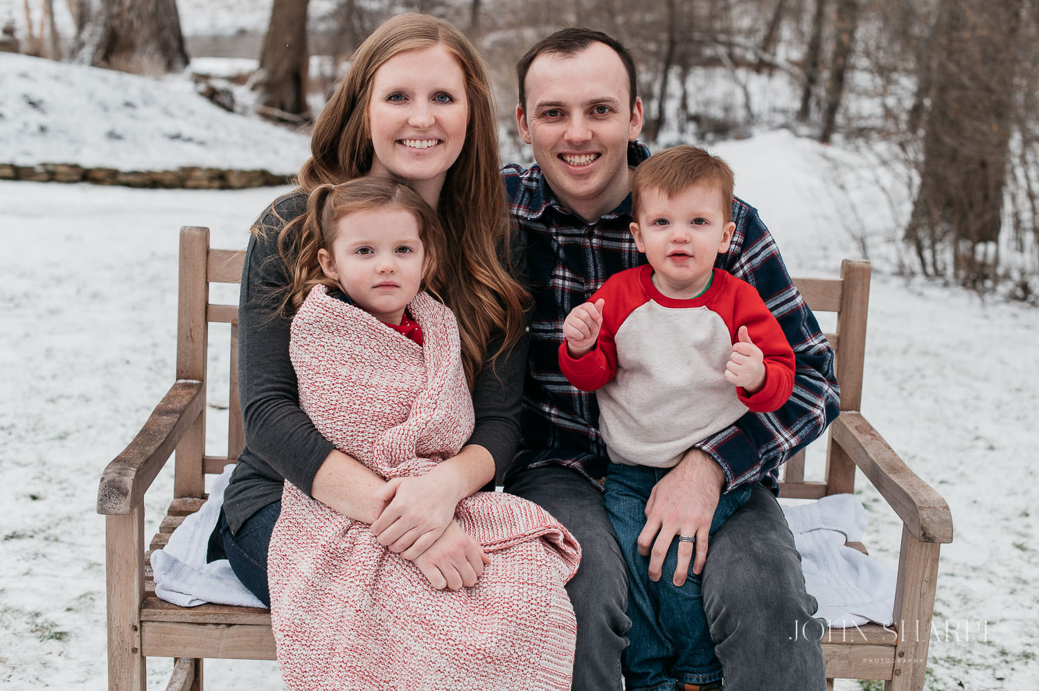 Minnesota Winter Family Photos - Thomas Family | Rochester MN Family ...